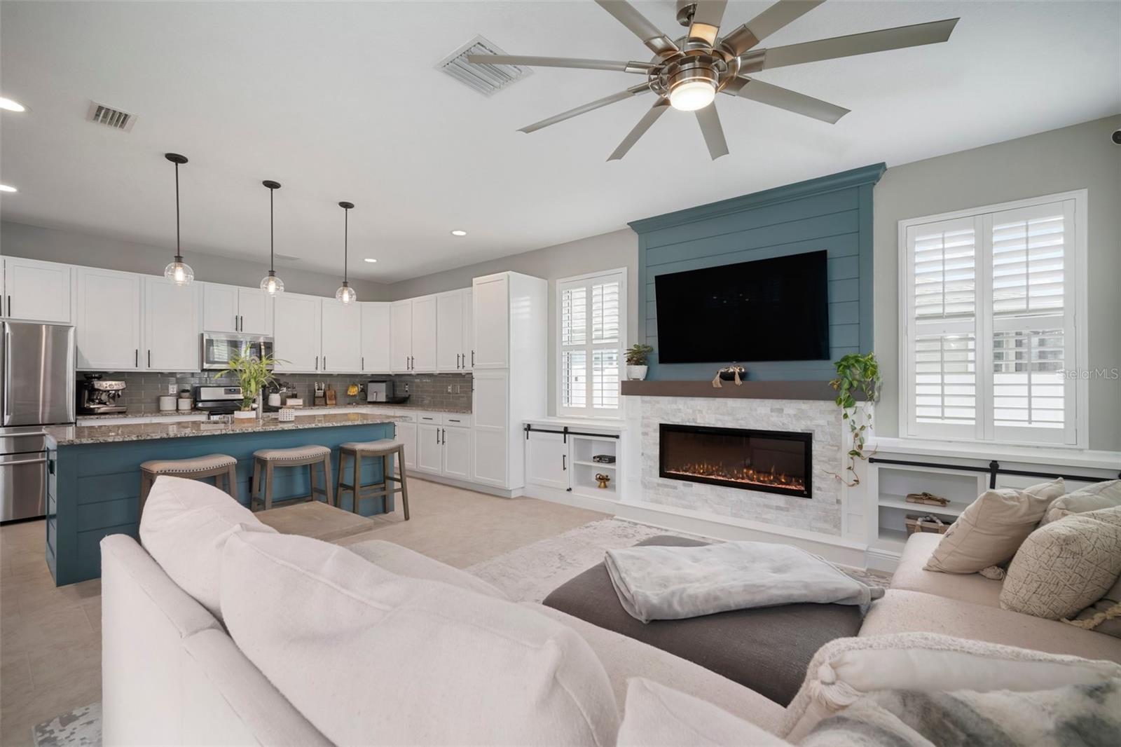 8141 CARLTON RIDGE DR, LAND O LAKES, FL, 34638