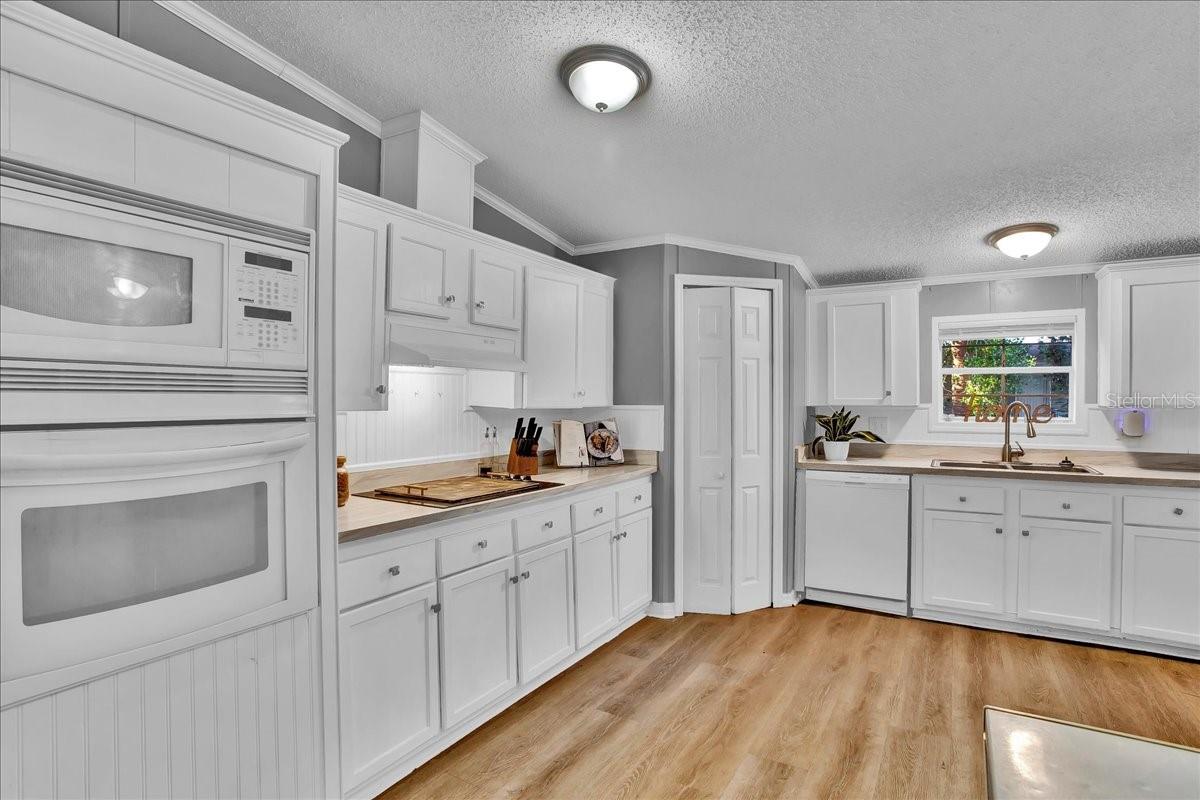 10404 HAWK CT, RIVERVIEW, FL, 33578
