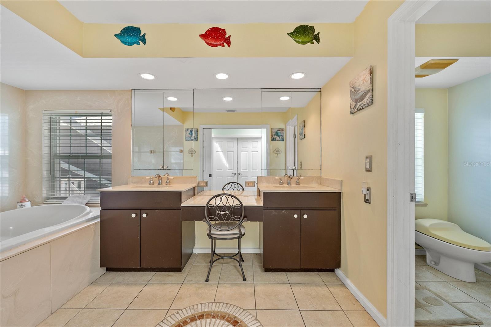 6112 GNARLED OAK DR, ENGLEWOOD, FL, 34223