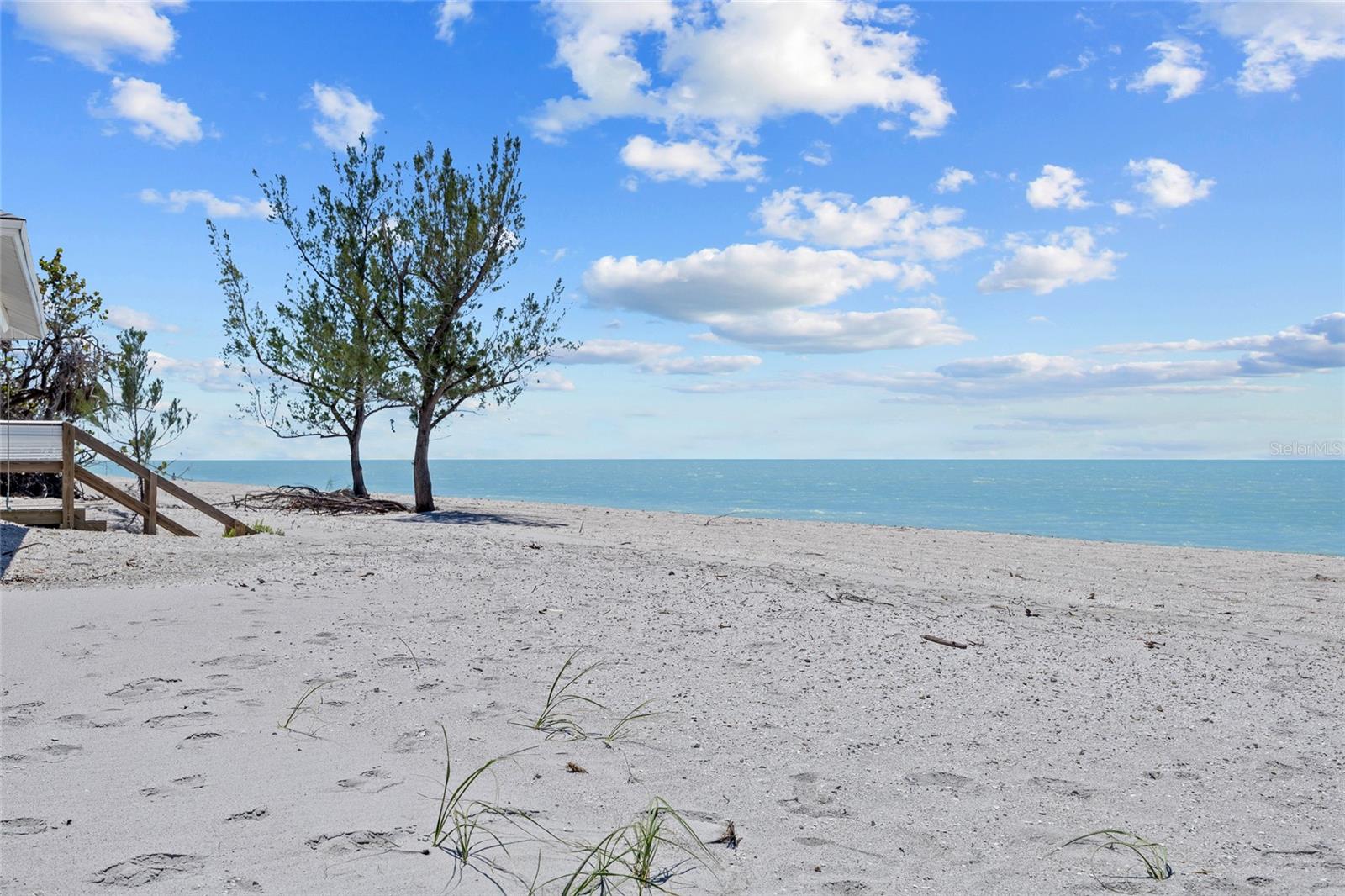 6112 GNARLED OAK DR, ENGLEWOOD, FL, 34223