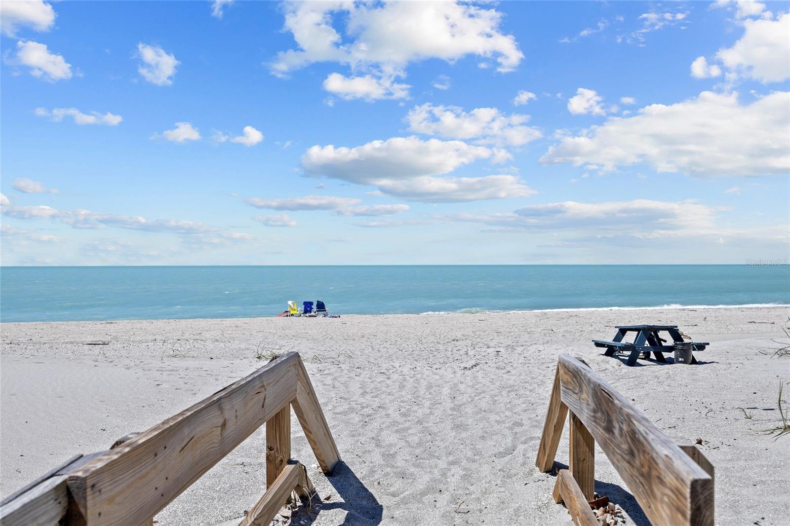 6112 GNARLED OAK DR, ENGLEWOOD, FL, 34223