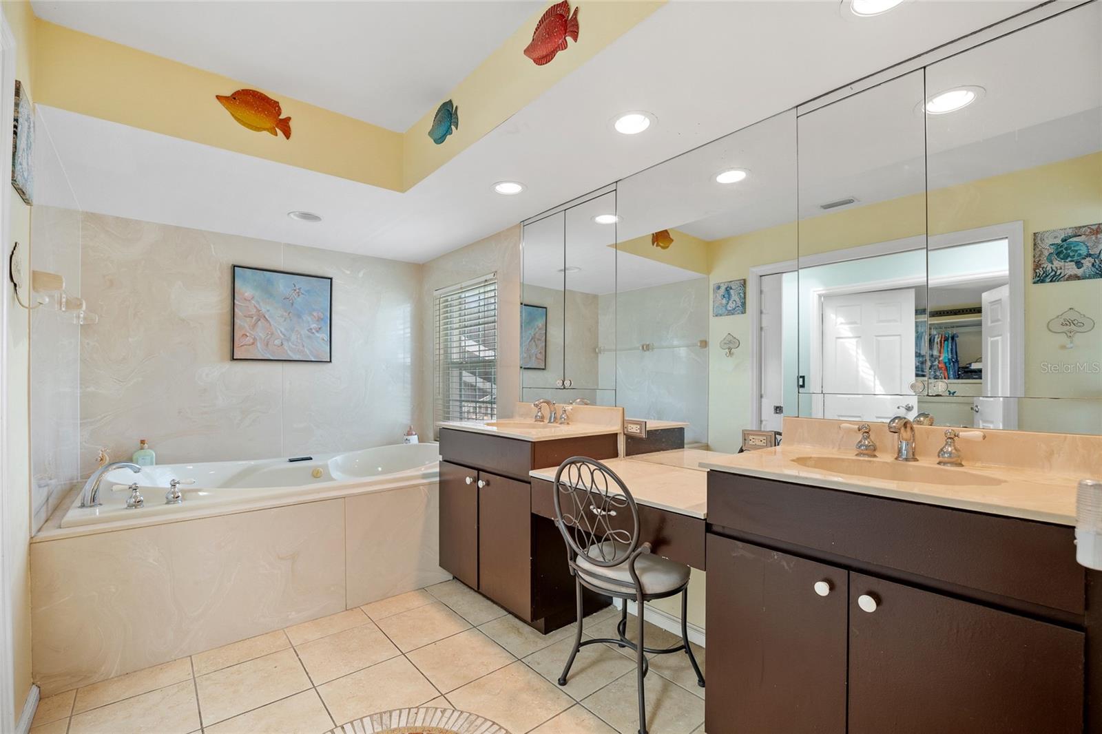 6112 GNARLED OAK DR, ENGLEWOOD, FL, 34223