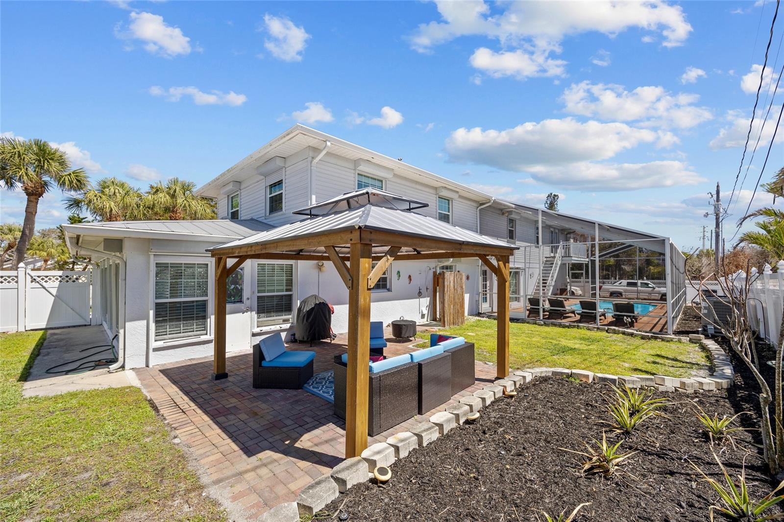 6112 GNARLED OAK DR, ENGLEWOOD, FL, 34223