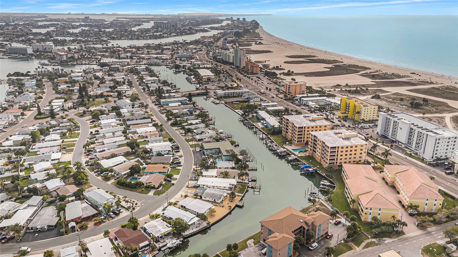 11525 GULF BLVD #401, TREASURE ISLAND, FL, 33706