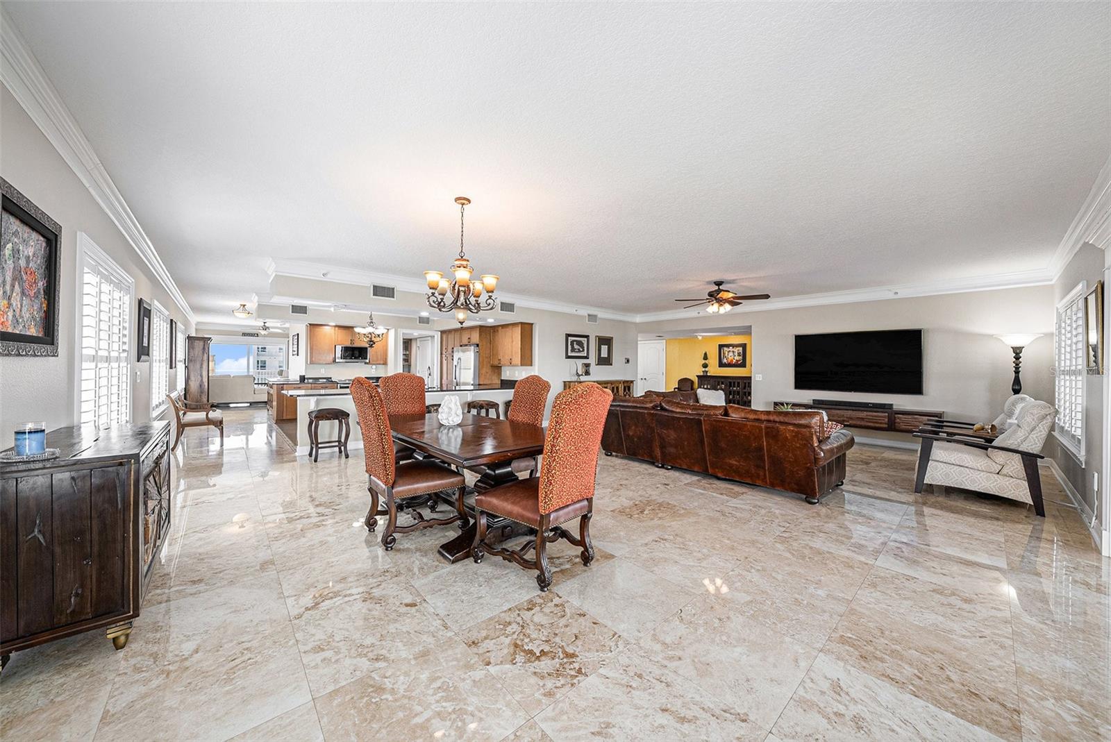 11525 GULF BLVD #401, TREASURE ISLAND, FL, 33706