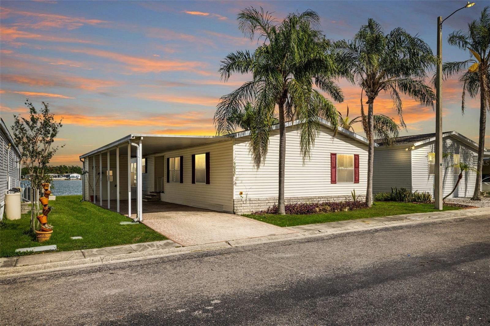 8632 FANTASIA PARK WAY, RIVERVIEW, FL, 33578