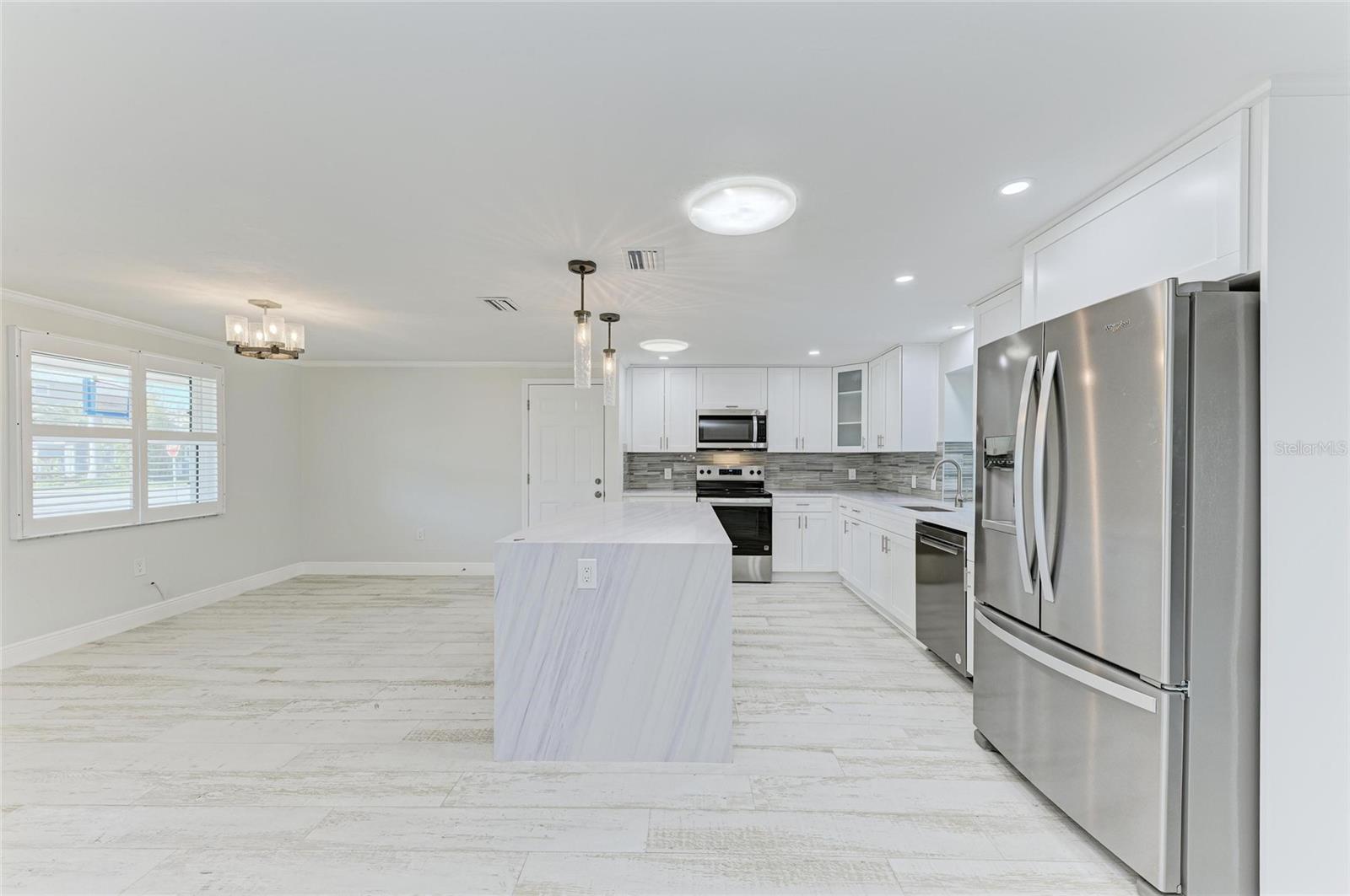 502 69TH ST, HOLMES BEACH, FL, 34217