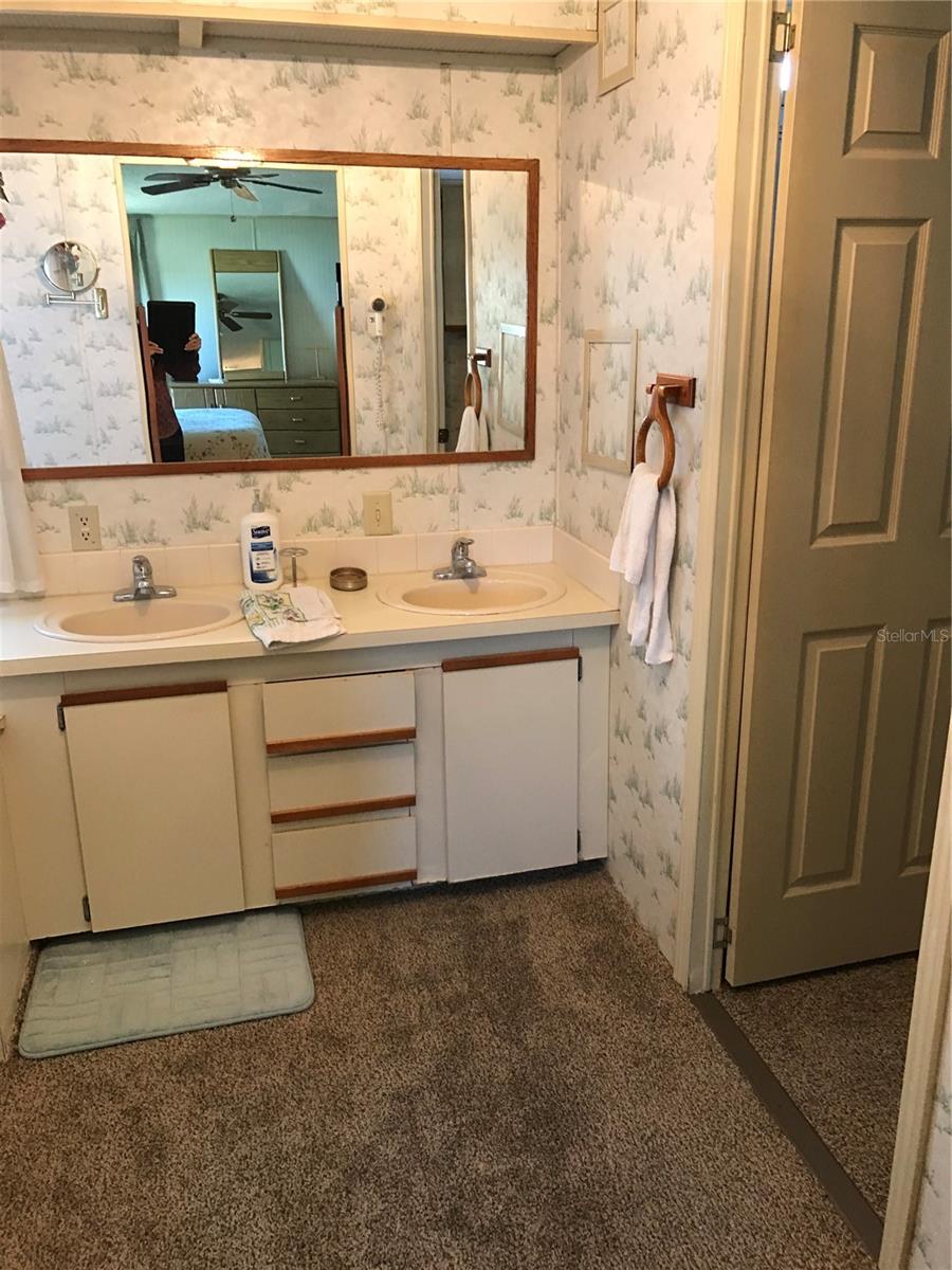 6515 RAINTREE LN NE, WINTER HAVEN, FL, 33881
