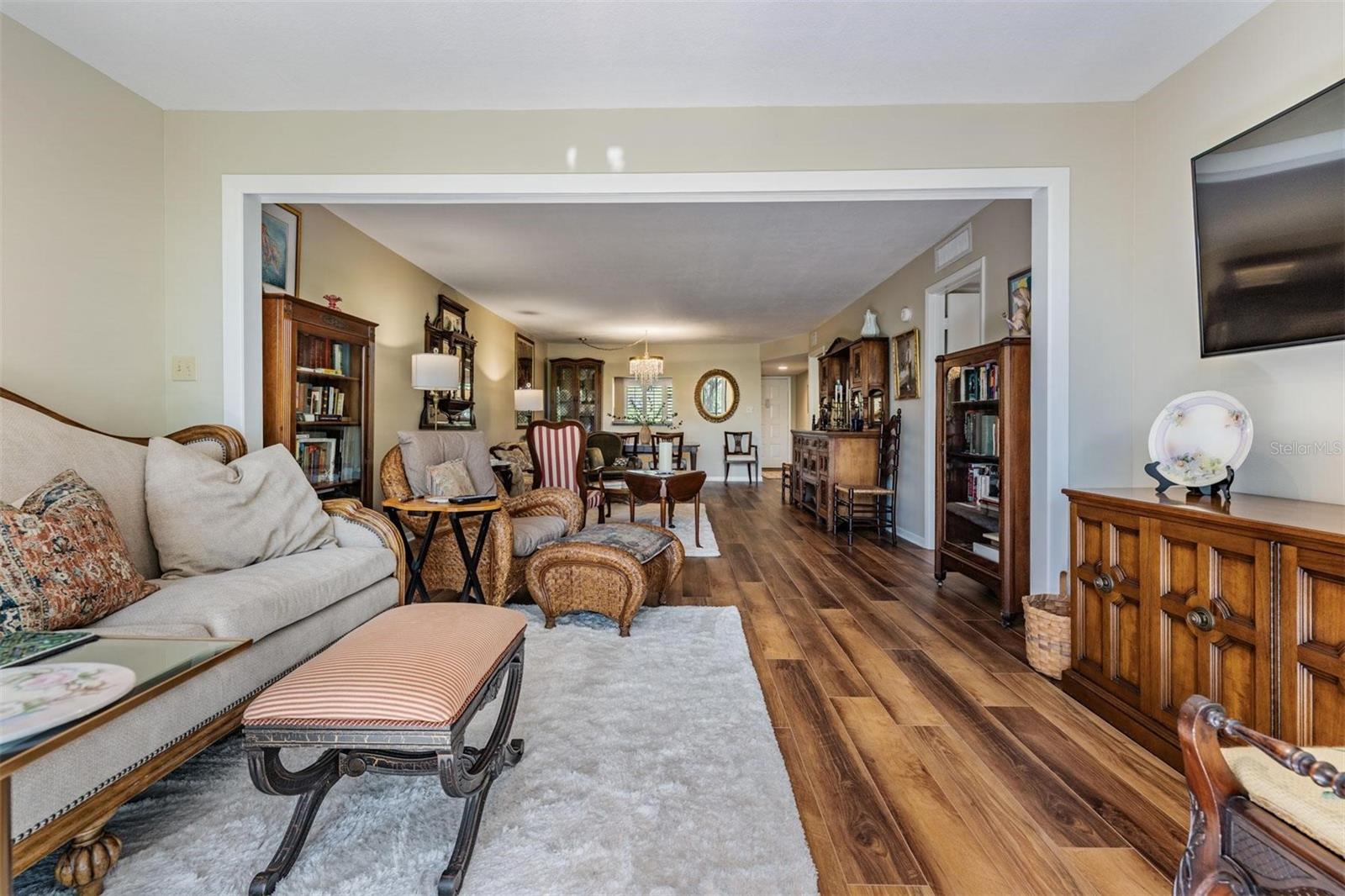 3076 EASTLAND BLVD #305, CLEARWATER, FL, 33761