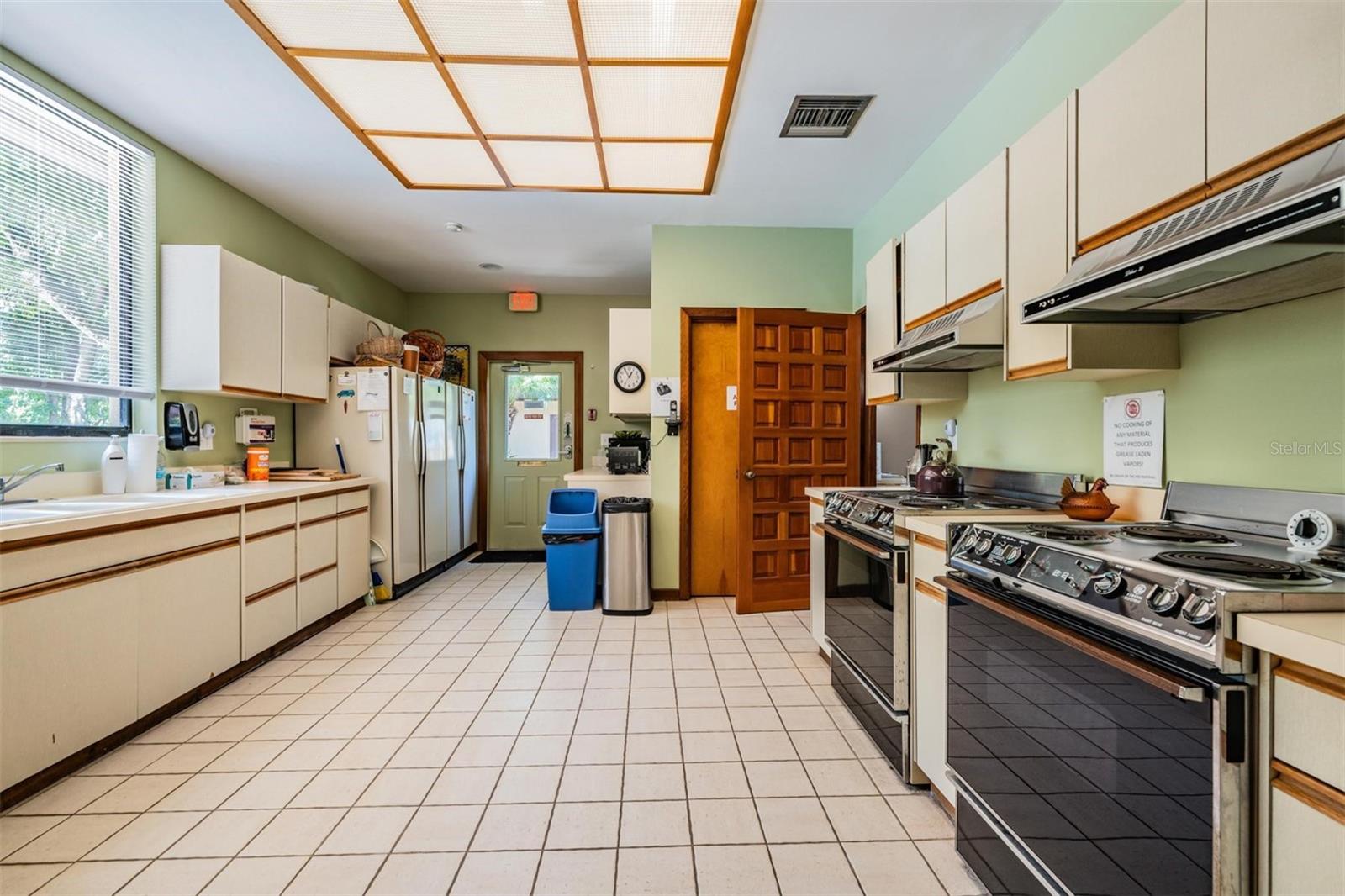 3076 EASTLAND BLVD #305, CLEARWATER, FL, 33761