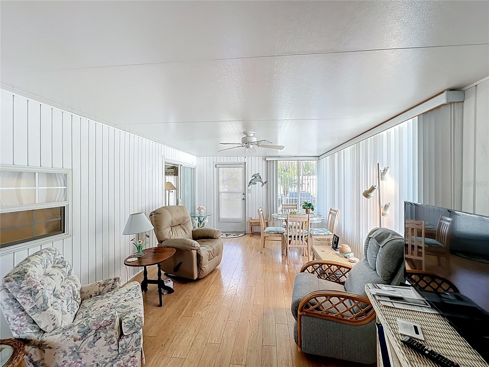 TB8363710 Property Photo