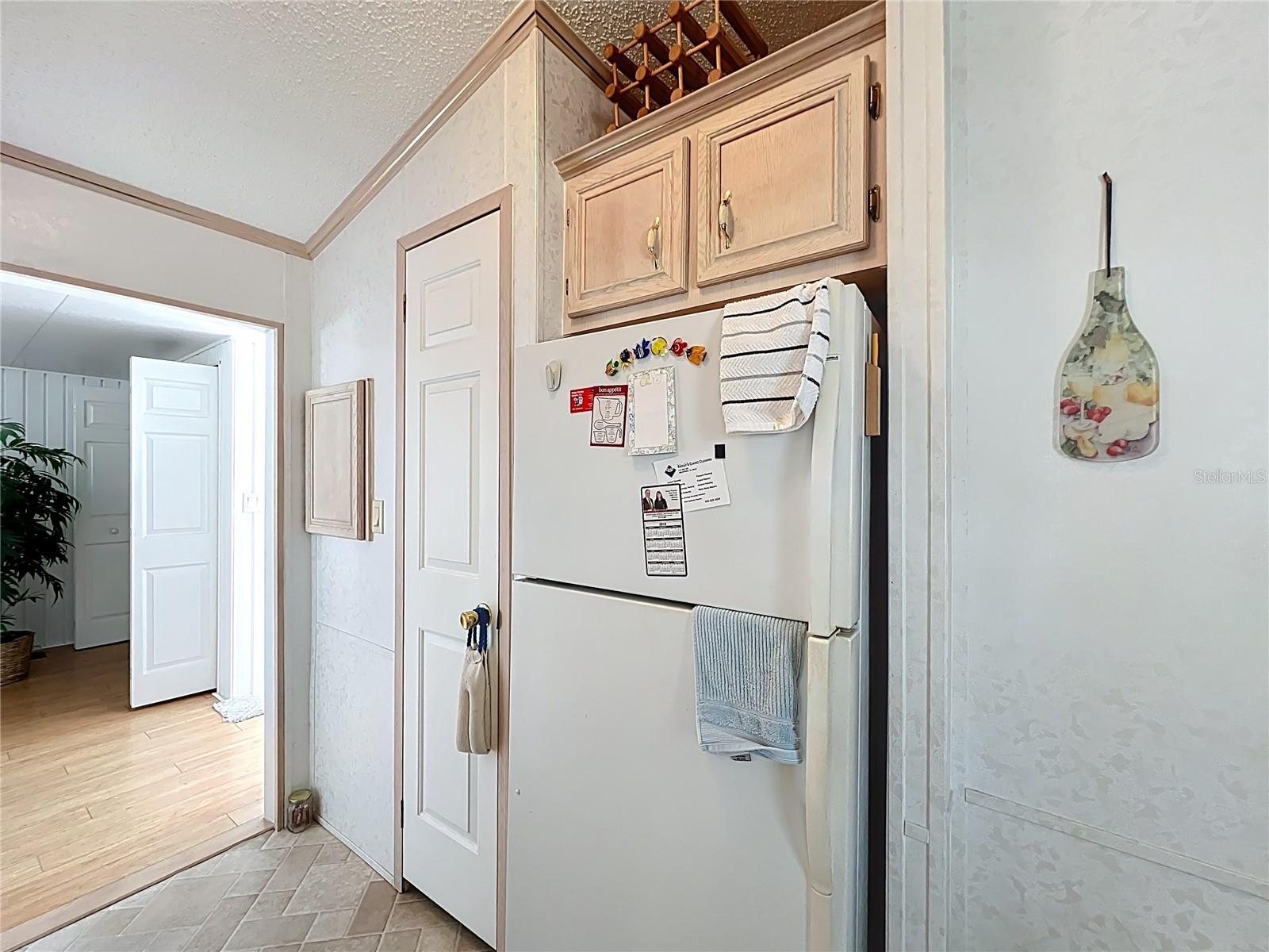 TB8363710 Property Photo