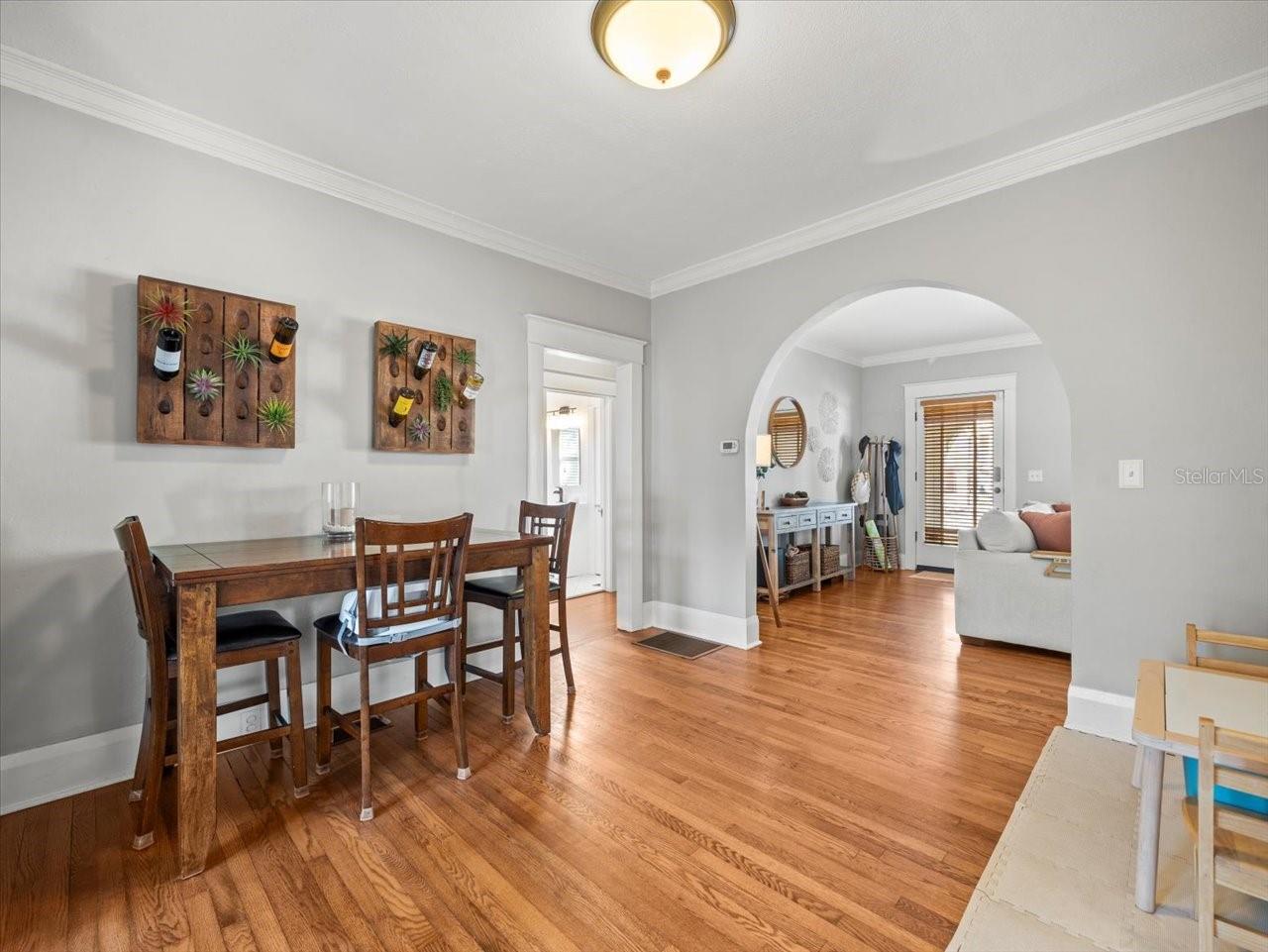 208 S BUNGALOW PARK AVE, TAMPA, FL, 33609