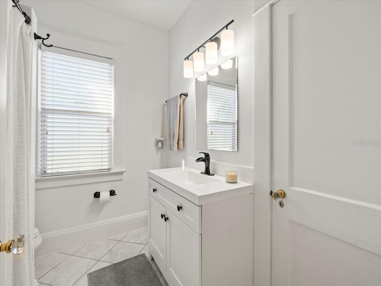 208 S BUNGALOW PARK AVE, TAMPA, FL, 33609