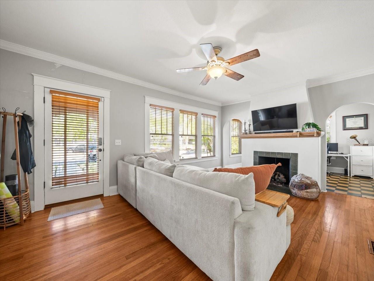 208 S BUNGALOW PARK AVE, TAMPA, FL, 33609