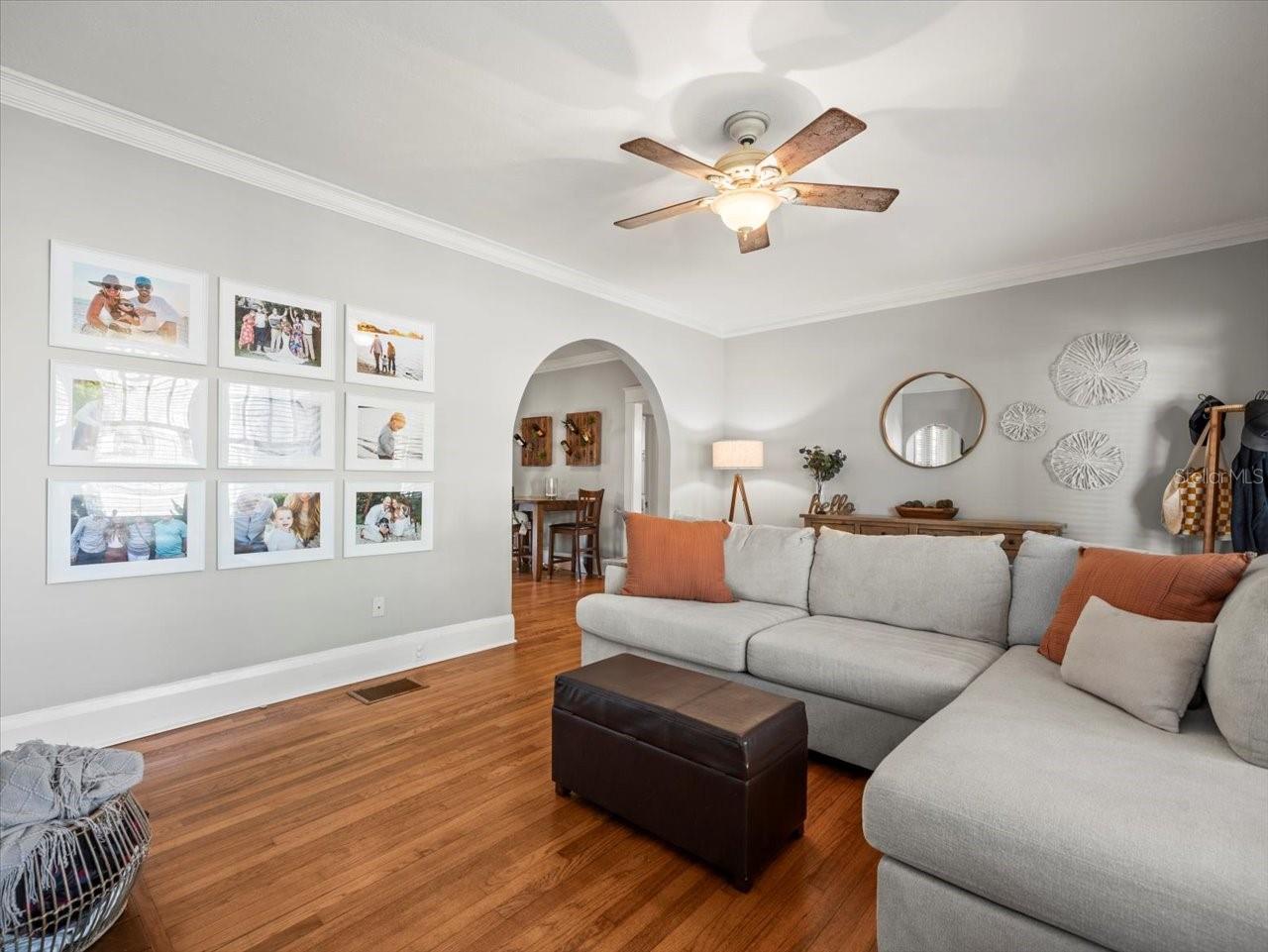 208 S BUNGALOW PARK AVE, TAMPA, FL, 33609