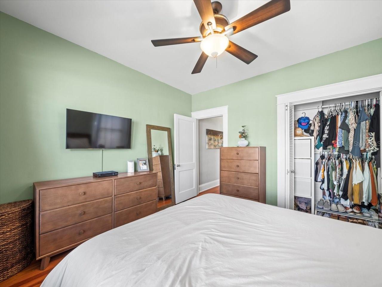 208 S BUNGALOW PARK AVE, TAMPA, FL, 33609