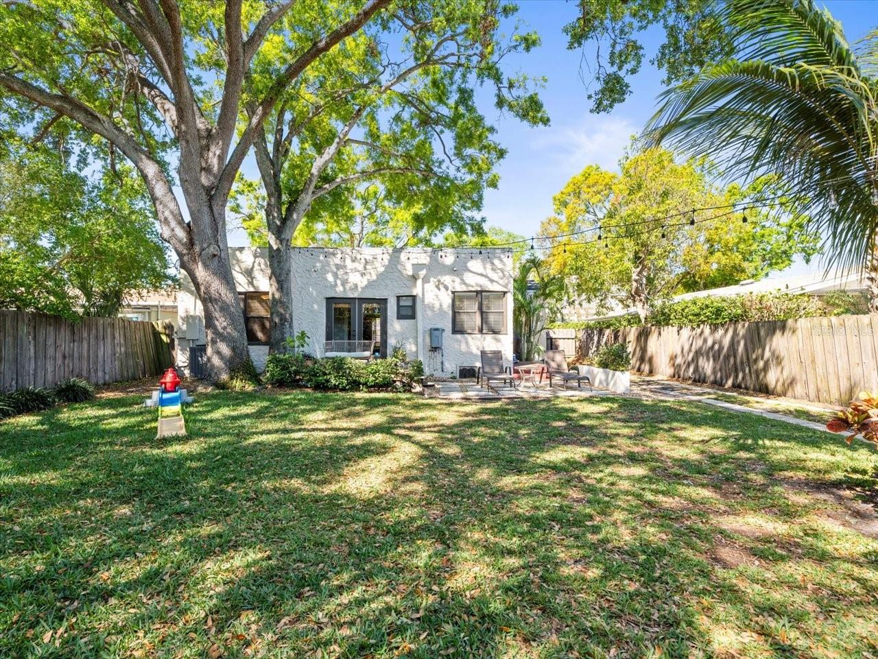 208 S BUNGALOW PARK AVE, TAMPA, FL, 33609