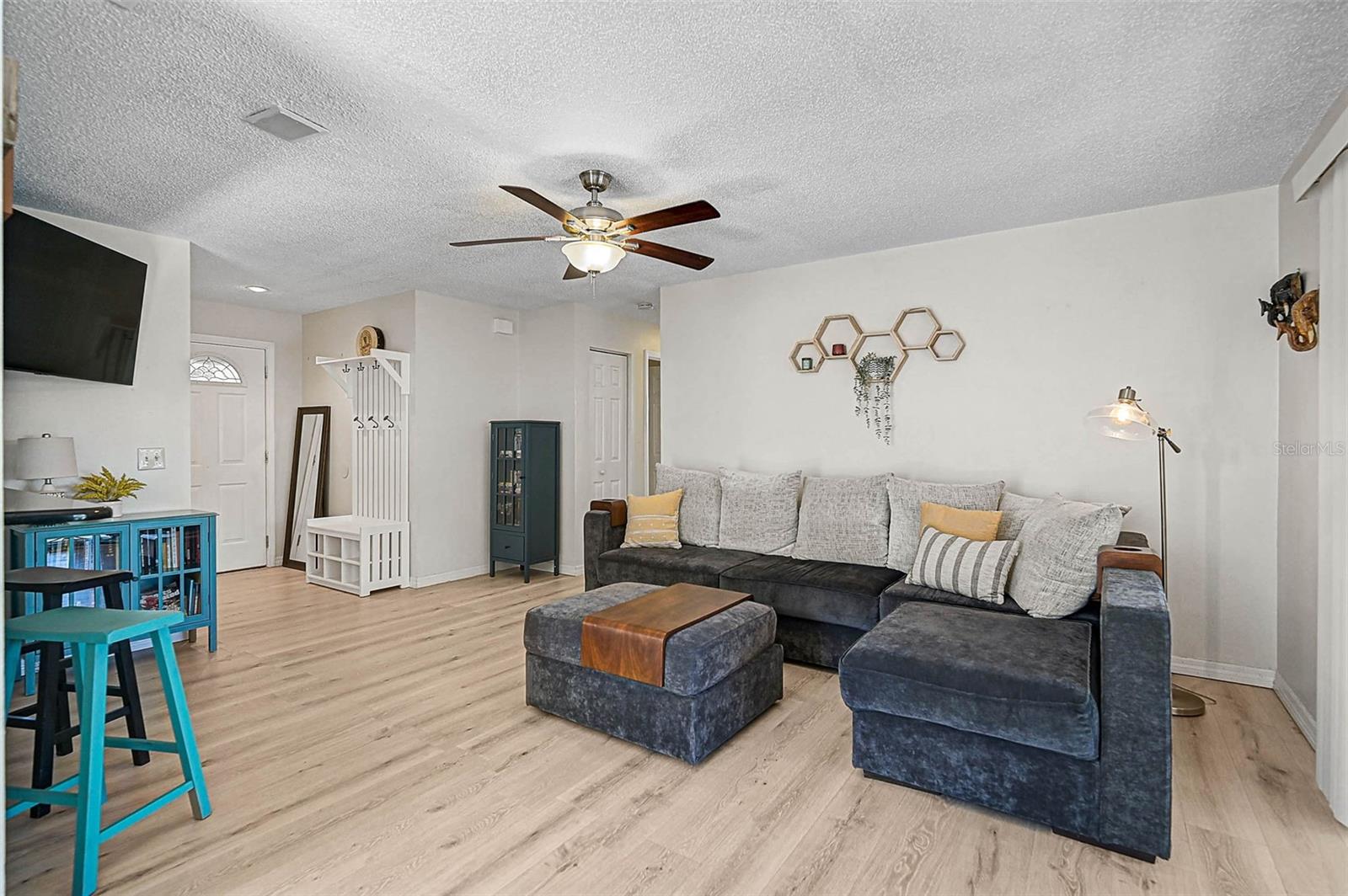 5611 22ND ST E, BRADENTON, FL, 34203