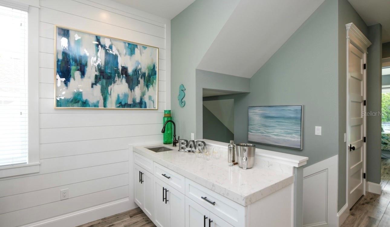 421 SPRING AVE, ANNA MARIA, FL, 34216