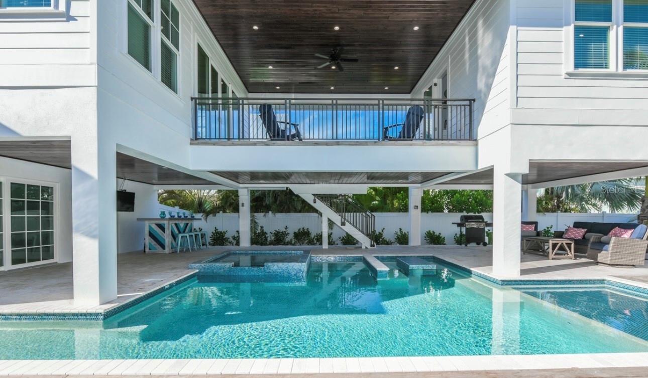 421 SPRING AVE, ANNA MARIA, FL, 34216