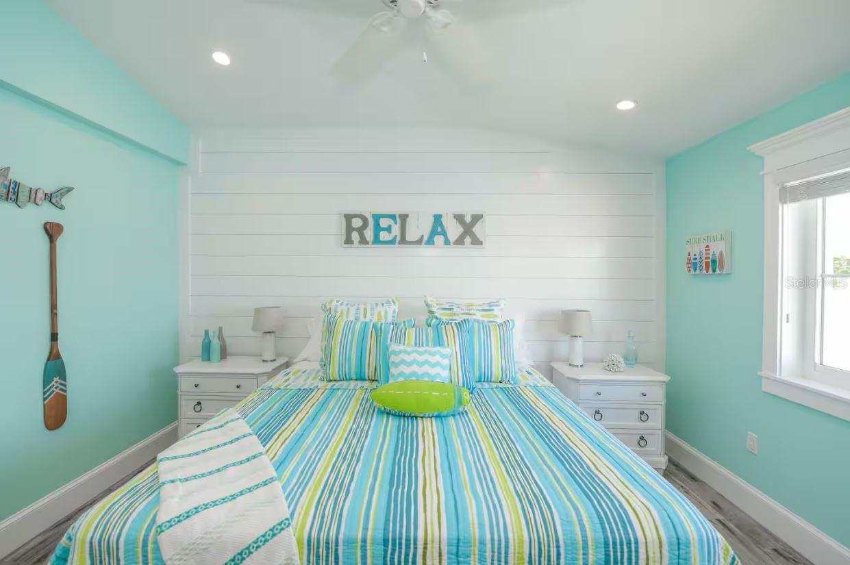 421 SPRING AVE, ANNA MARIA, FL, 34216