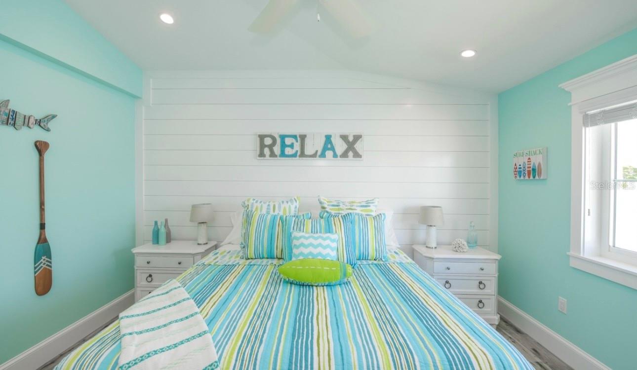 421 SPRING AVE, ANNA MARIA, FL, 34216