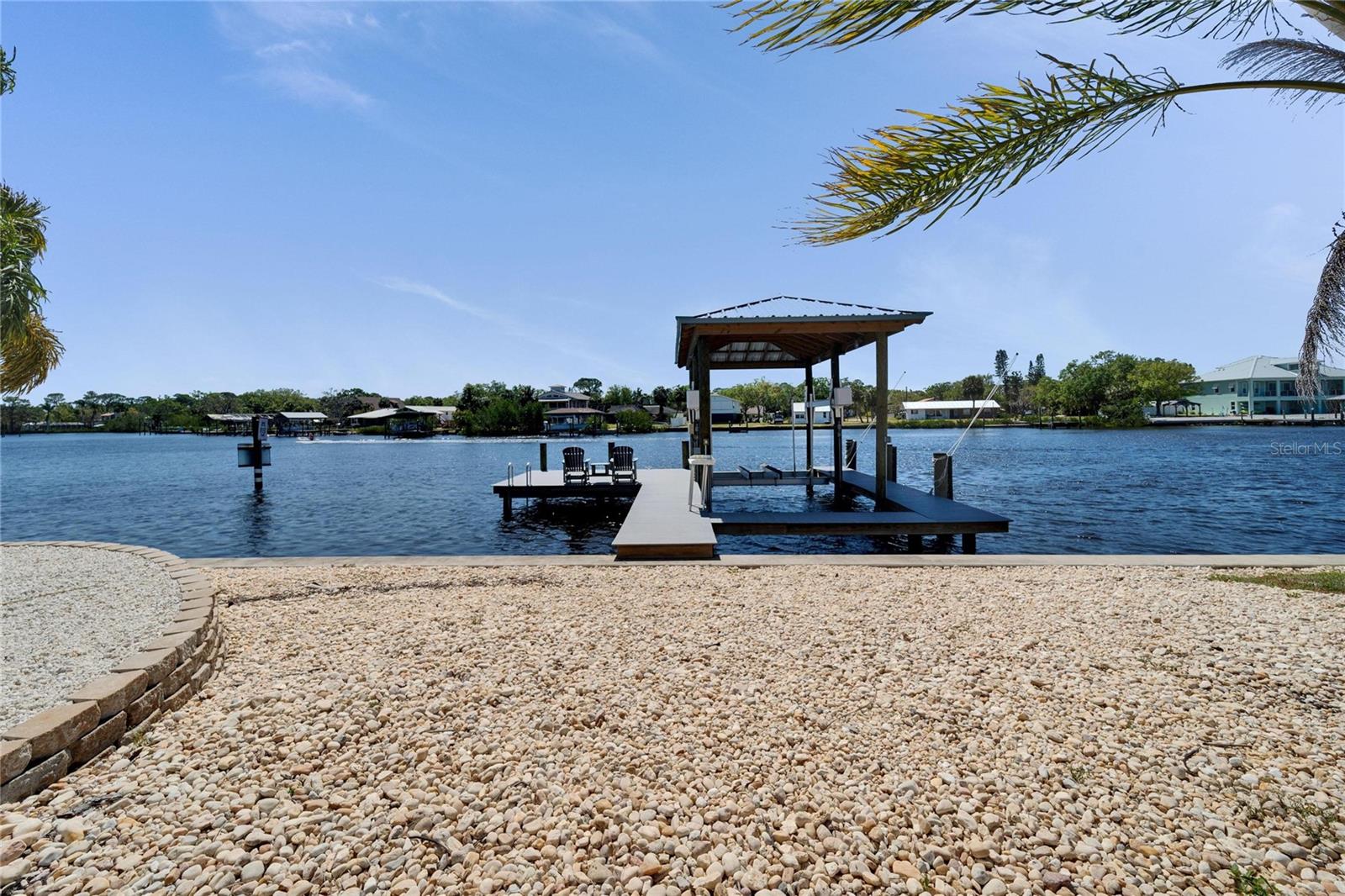 810 BLUE HERON BLVD, RUSKIN, FL, 33570