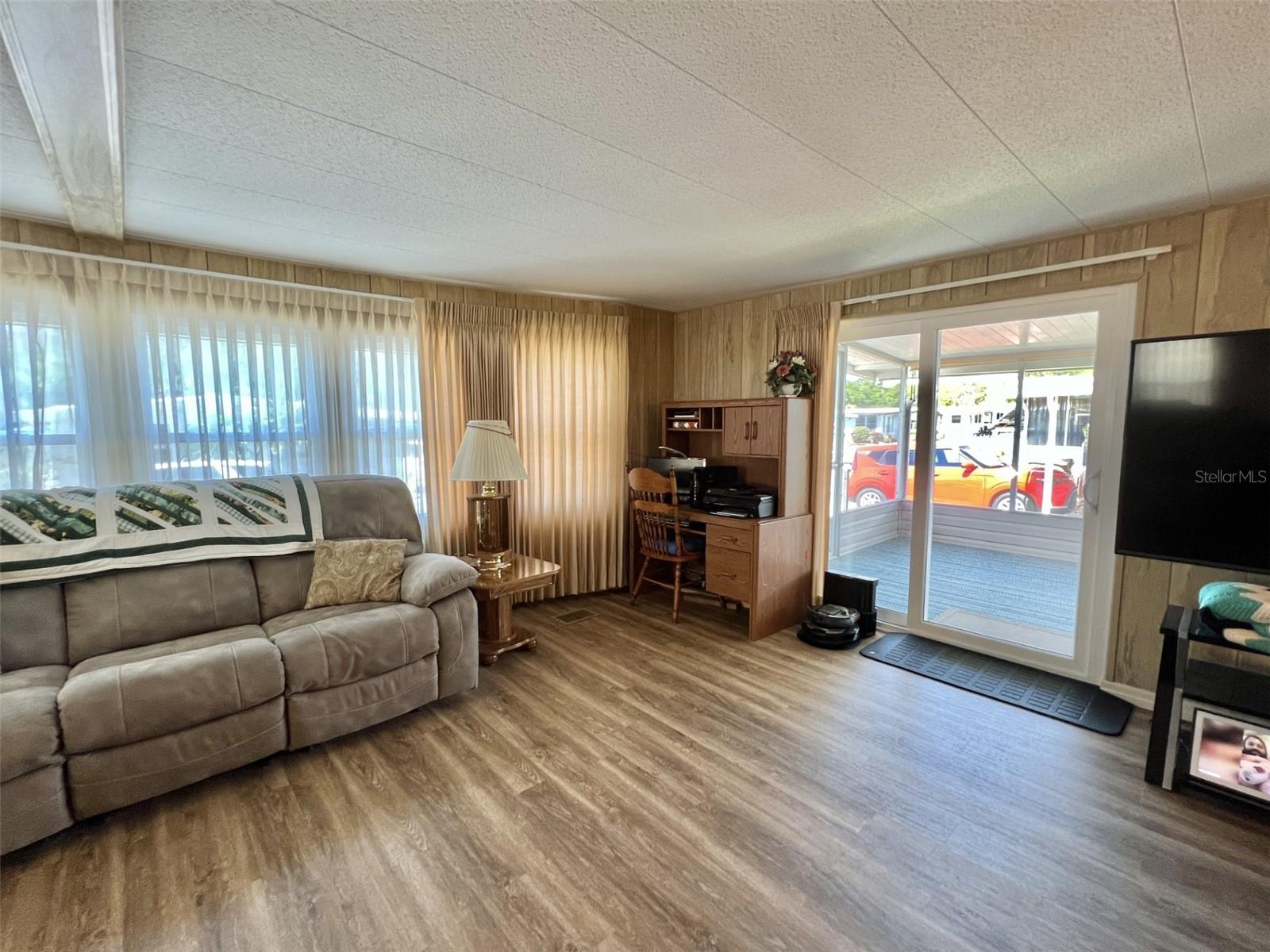 111 AZALEA TRL, LEESBURG, FL, 34748