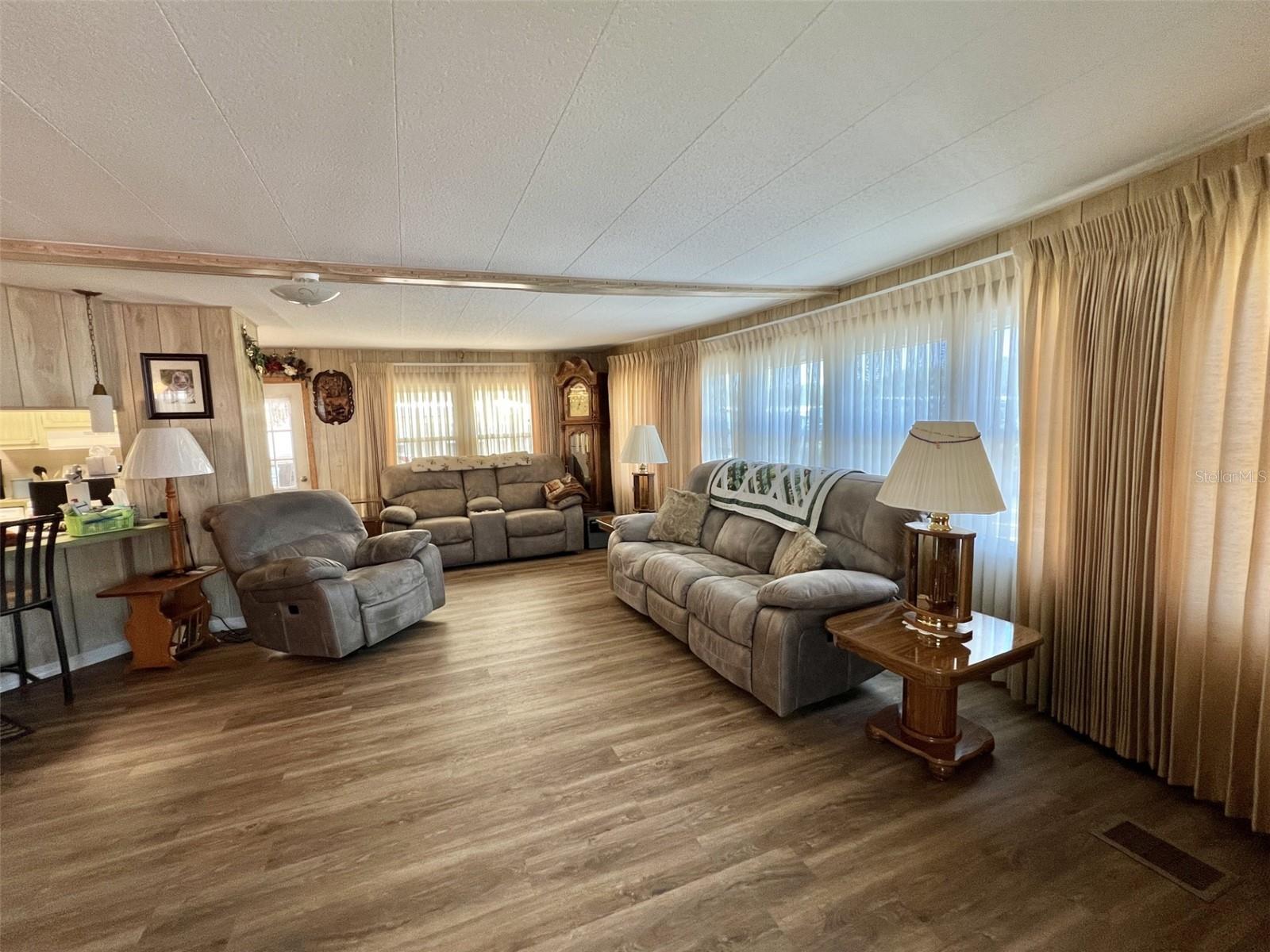 111 AZALEA TRL, LEESBURG, FL, 34748