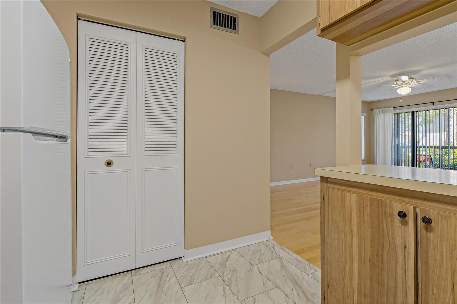 1737 PINE RIDGE WAY W #B-1, PALM HARBOR, FL, 34684