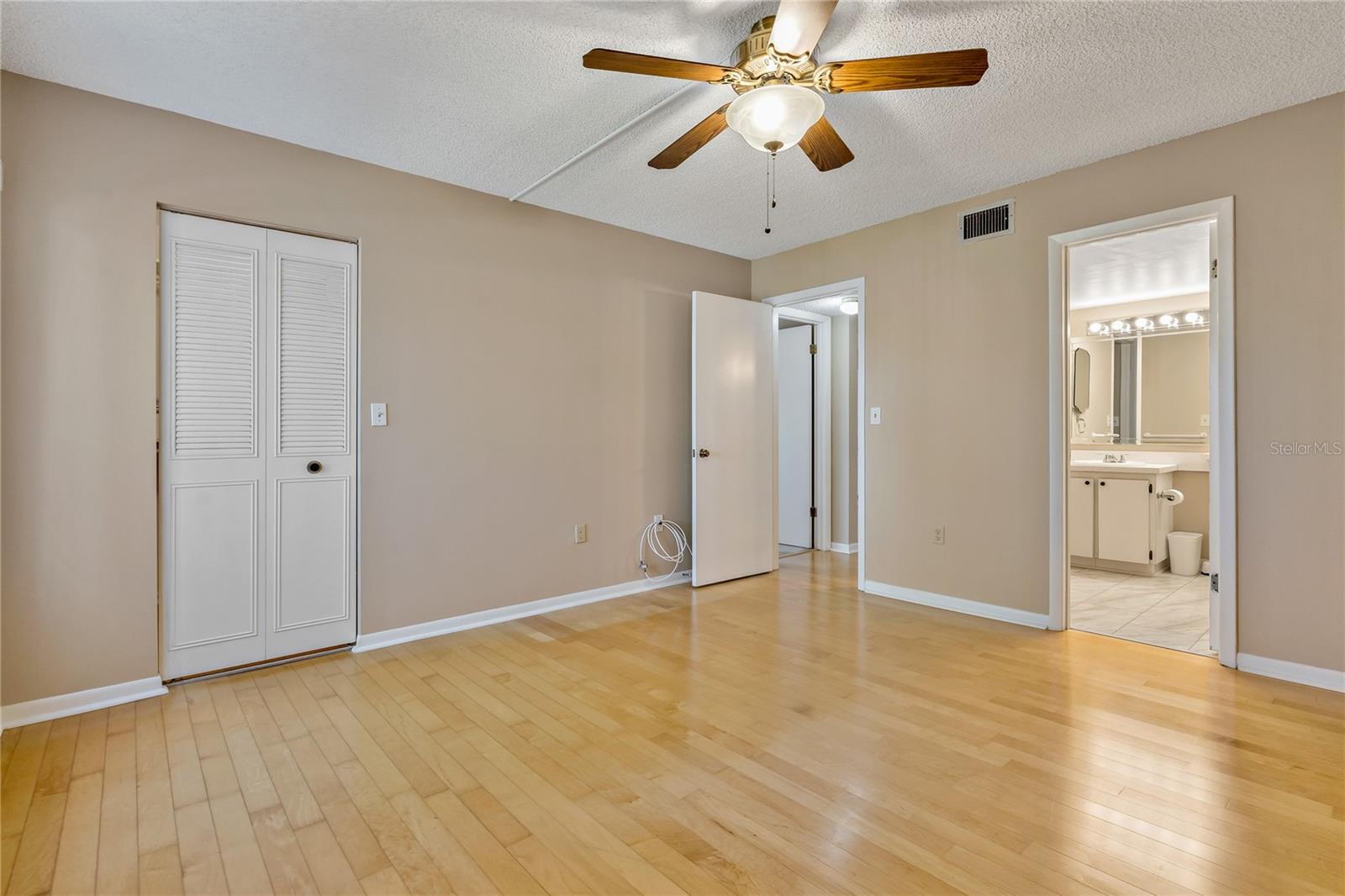 1737 PINE RIDGE WAY W #B-1, PALM HARBOR, FL, 34684