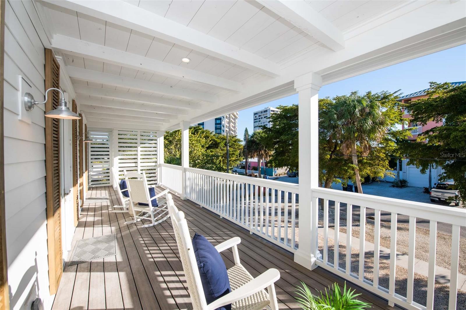 141 AVENIDA VENECCIA, SARASOTA, FL, 34242