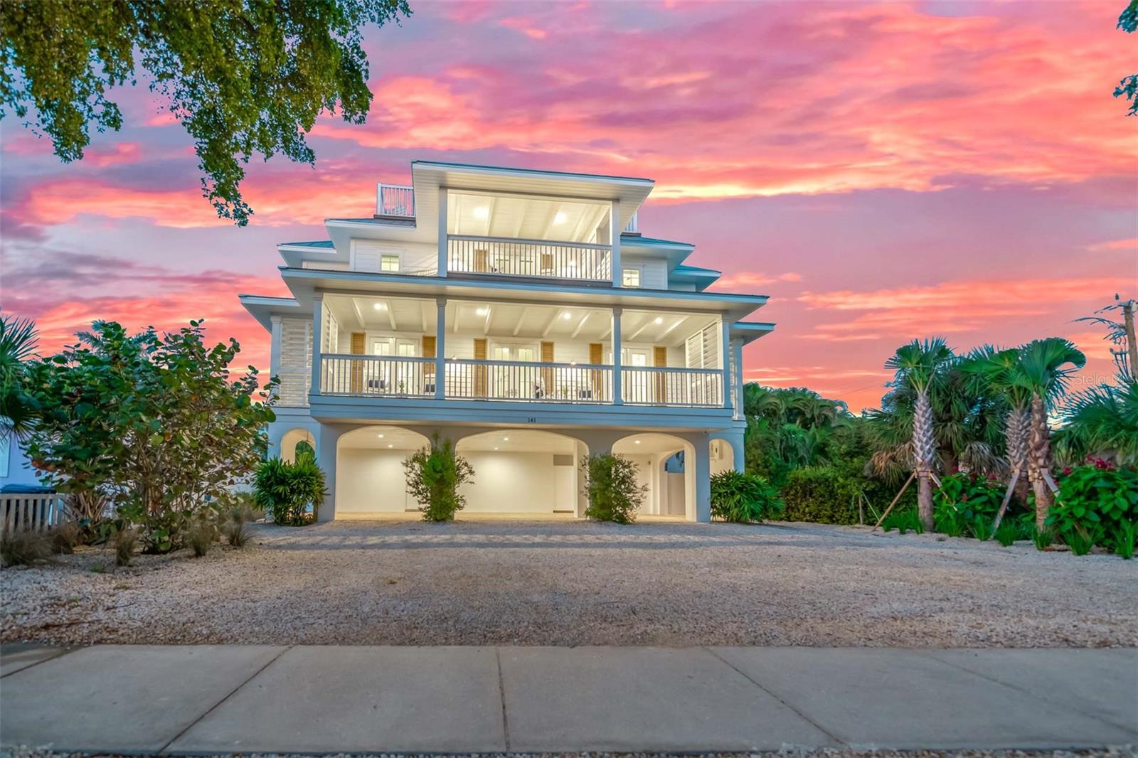 141 AVENIDA VENECCIA, SARASOTA, FL, 34242