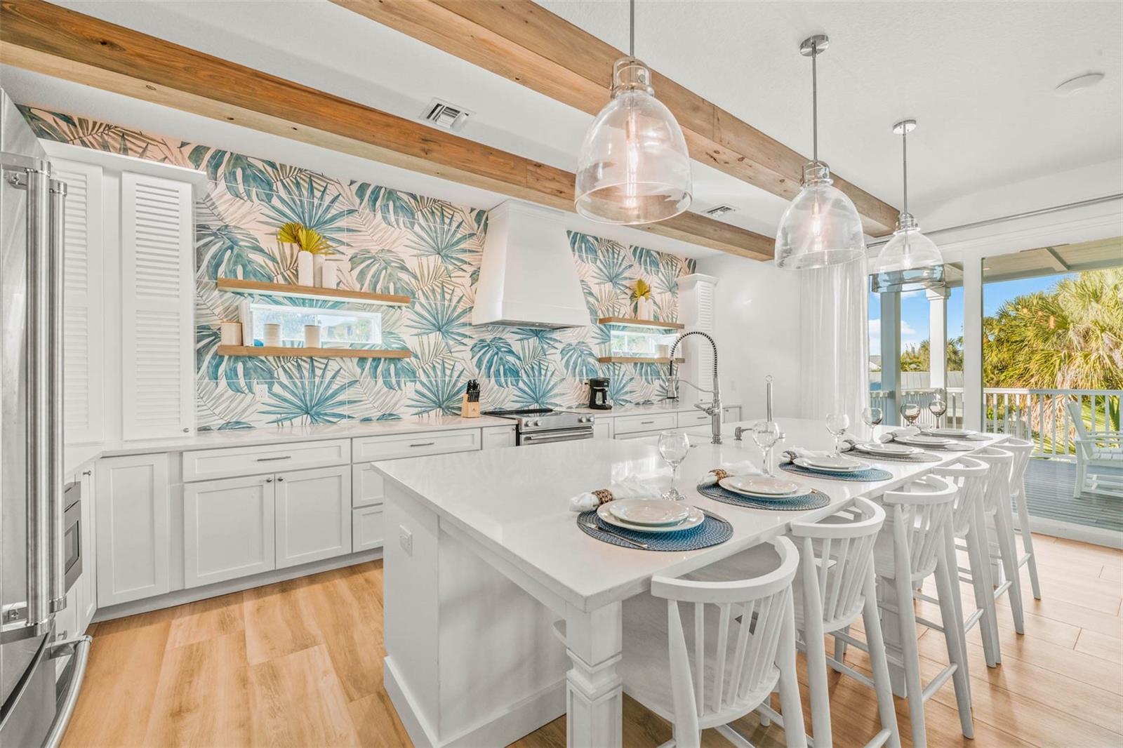 141 AVENIDA VENECCIA, SARASOTA, FL, 34242