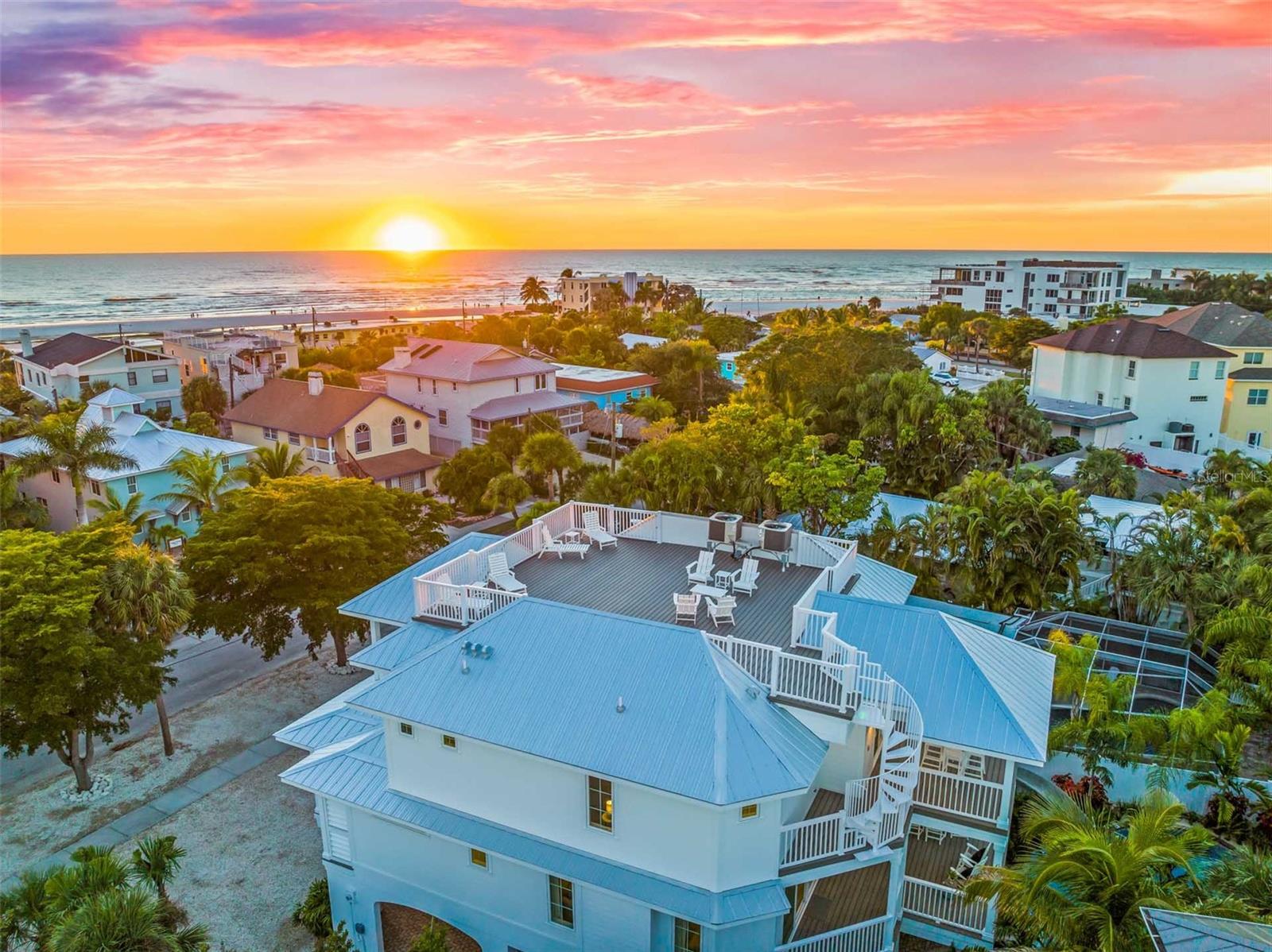 141 AVENIDA VENECCIA, SARASOTA, FL, 34242