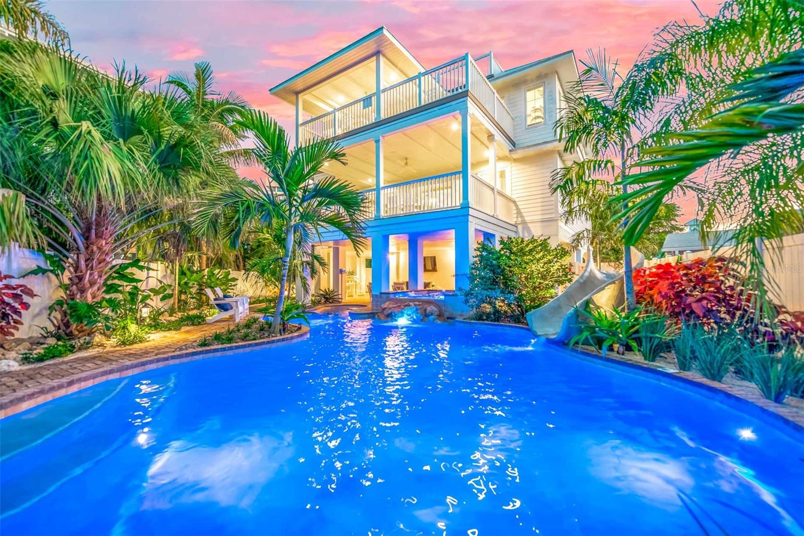 141 AVENIDA VENECCIA, SARASOTA, FL, 34242