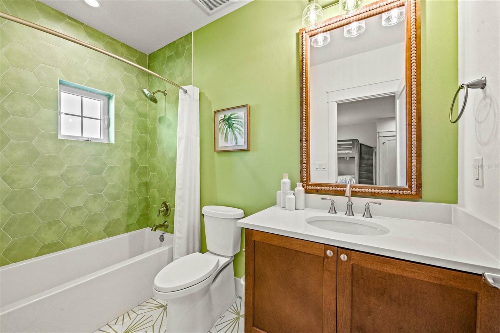141 AVENIDA VENECCIA, SARASOTA, FL, 34242