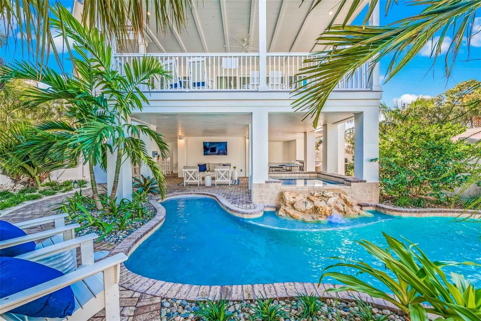 141 AVENIDA VENECCIA, SARASOTA, FL, 34242