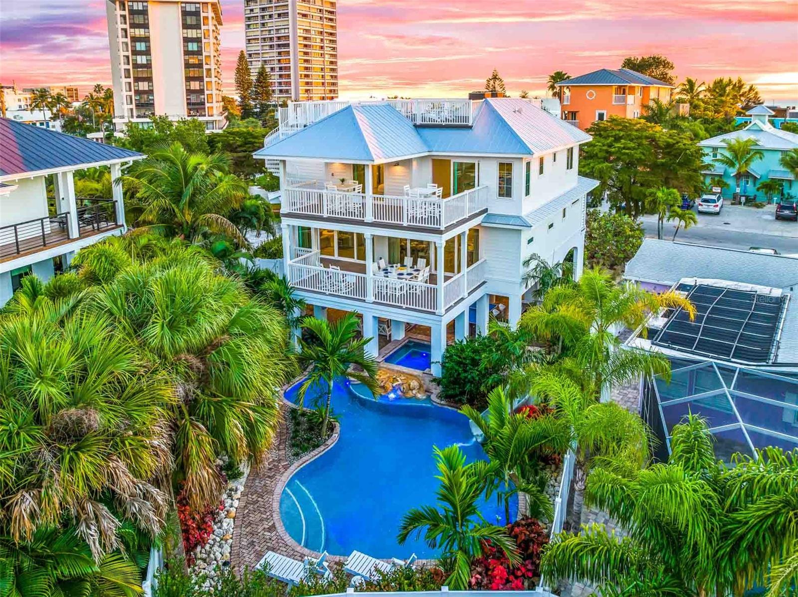 141 AVENIDA VENECCIA, SARASOTA, FL, 34242