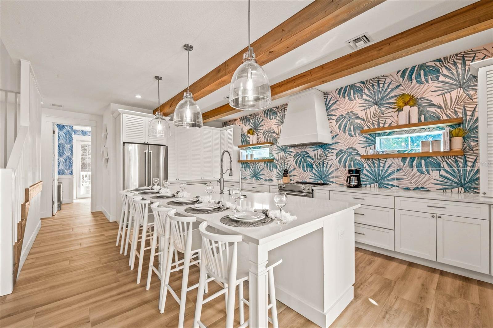 141 AVENIDA VENECCIA, SARASOTA, FL, 34242