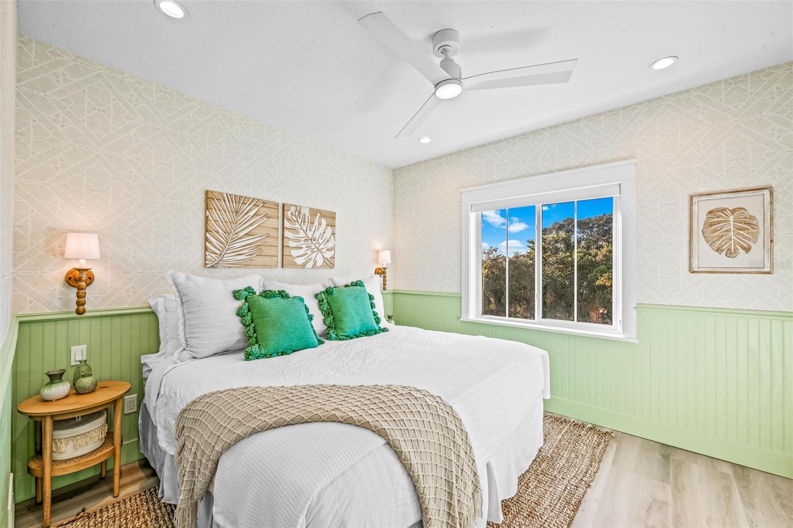 141 AVENIDA VENECCIA, SARASOTA, FL, 34242