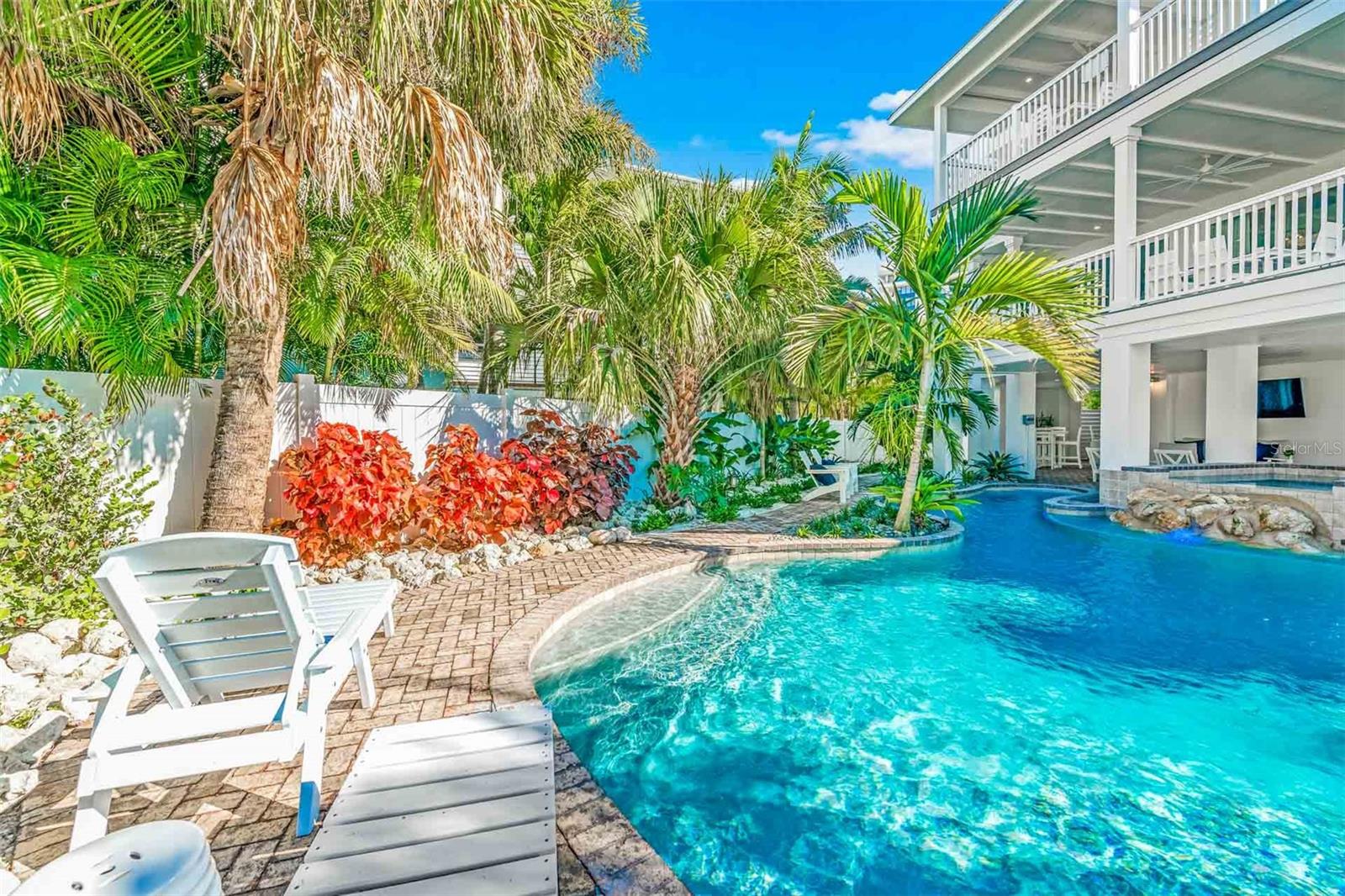 141 AVENIDA VENECCIA, SARASOTA, FL, 34242