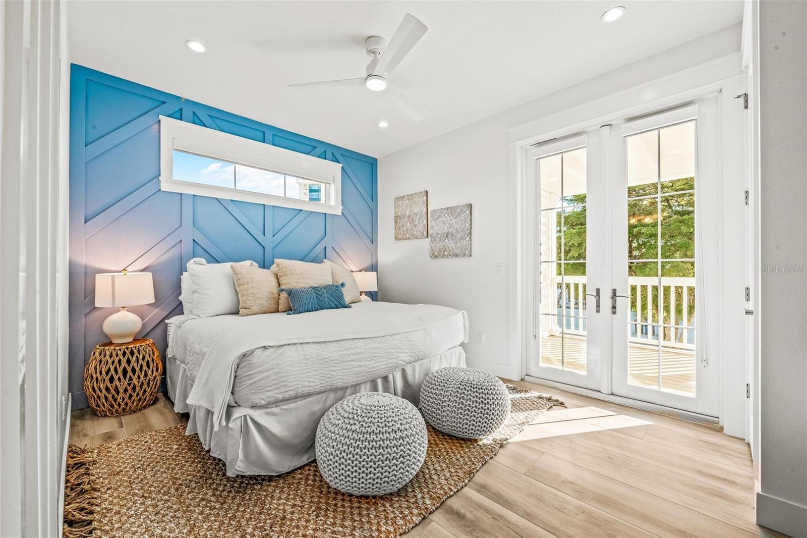 141 AVENIDA VENECCIA, SARASOTA, FL, 34242