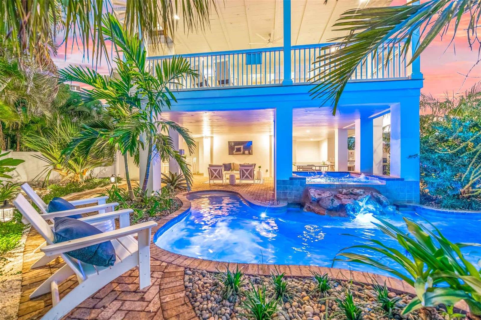 141 AVENIDA VENECCIA, SARASOTA, FL, 34242