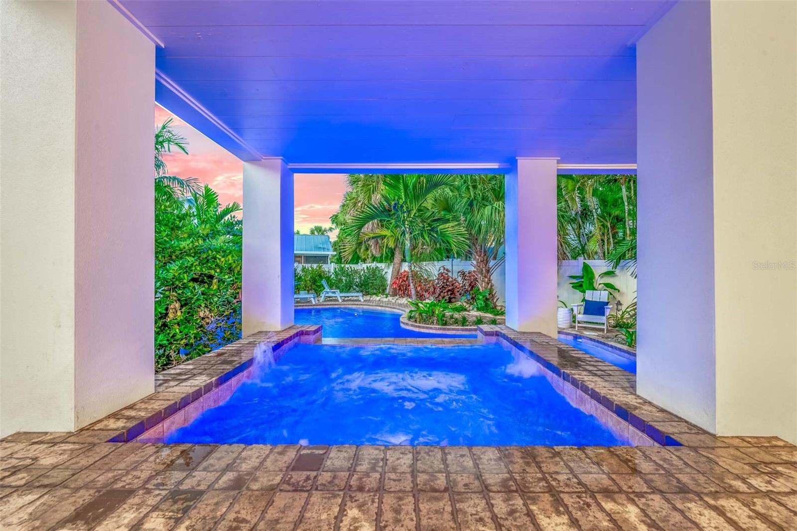 141 AVENIDA VENECCIA, SARASOTA, FL, 34242
