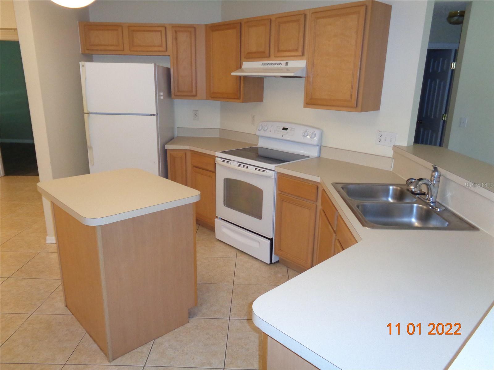 660 TRADEWINDS DR, DELTONA, FL, 32738