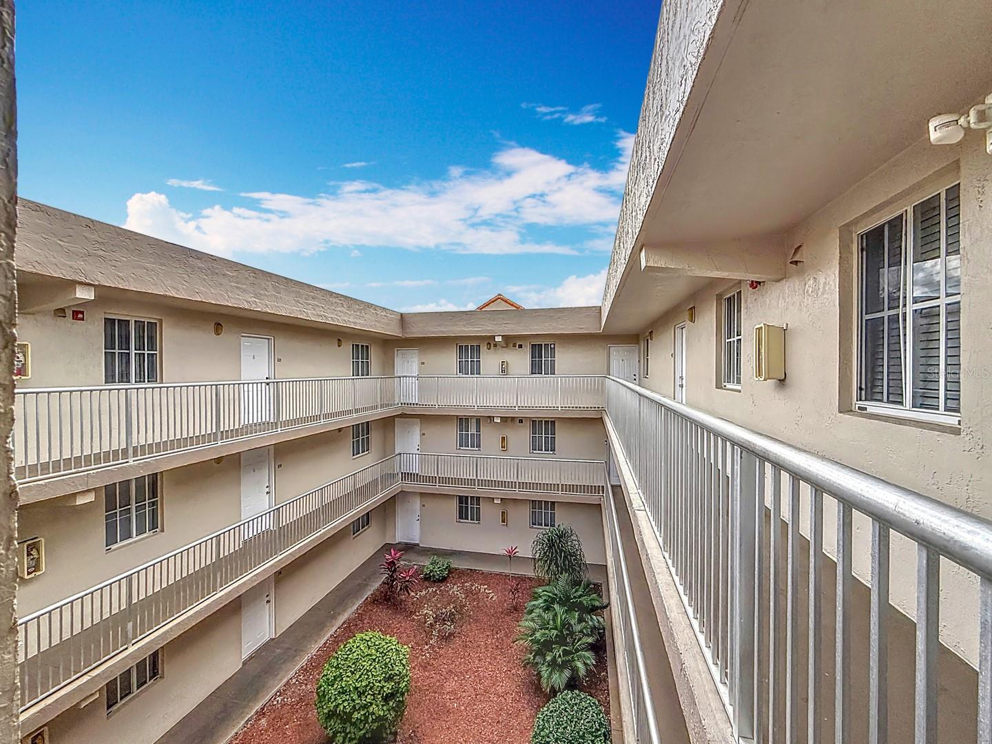6065 NW 186TH ST #312, HIALEAH, FL, 33015