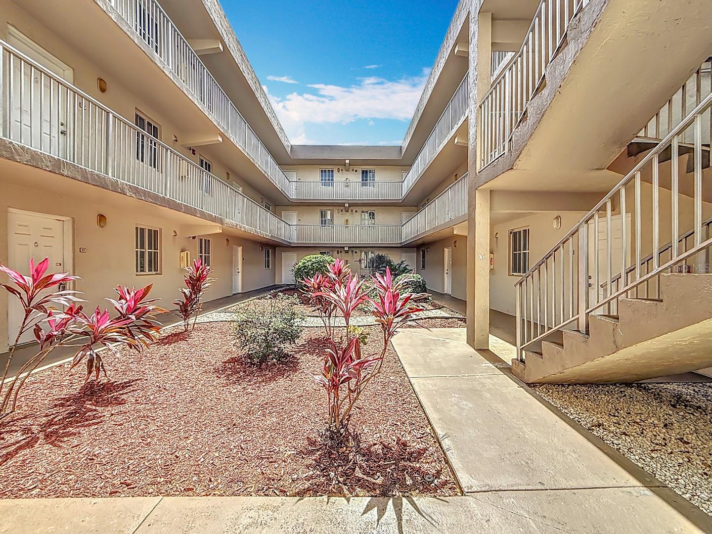 6065 NW 186TH ST #312, HIALEAH, FL, 33015