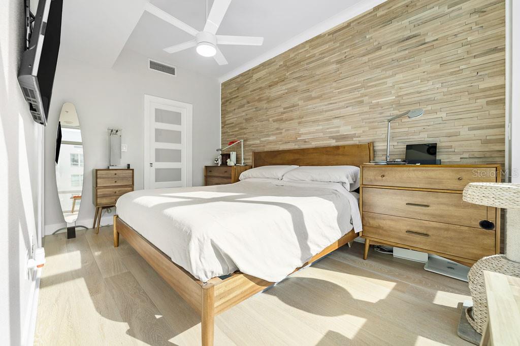 1120 E KENNEDY BLVD #612, TAMPA, FL, 33602